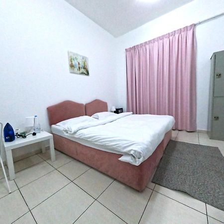 Al Badaa Star Residence - Home Stay Dubai Luaran gambar